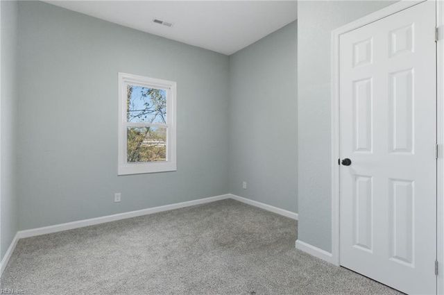 62 Buxton AVE, Newport News, VA 23607