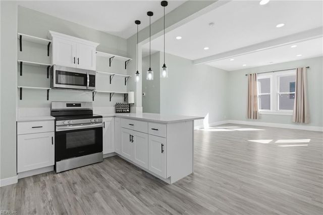 62 Buxton AVE, Newport News, VA 23607