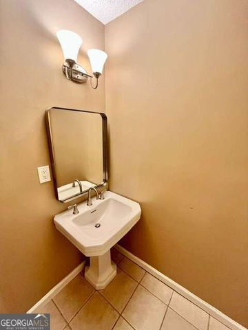 2253 Goodwood Boulevard SE, Smyrna, GA 30080