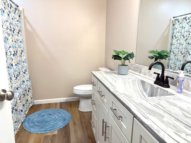 205 Raymond, Paragould, AR 72450