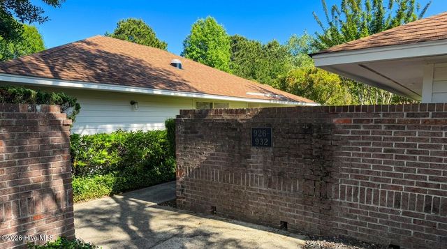 928 Summerlin Falls Court, Wilmington, NC 28412