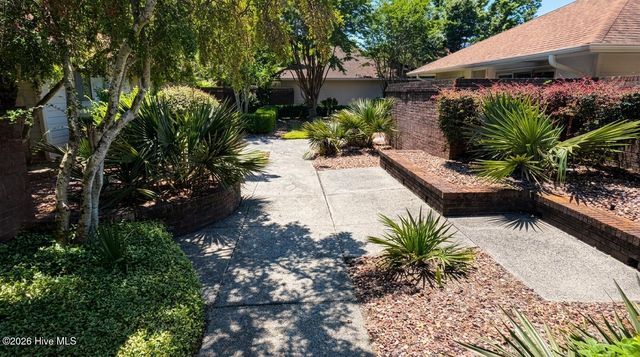 928 Summerlin Falls Court, Wilmington, NC 28412