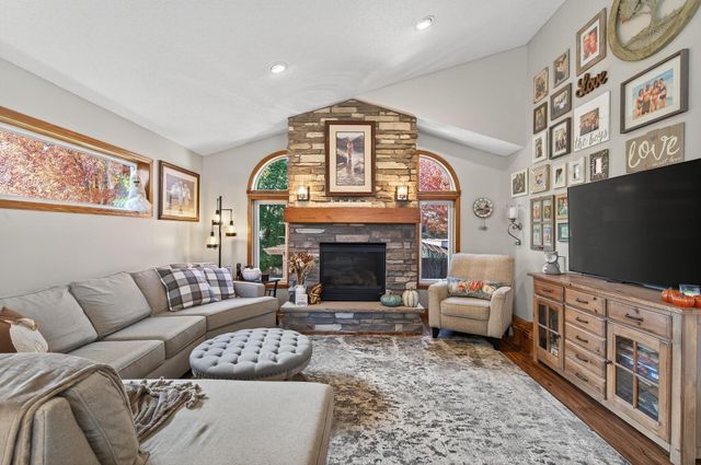 12806 Yellow Pine Street NW, Coon Rapids, MN 55448