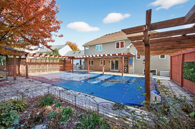 12806 Yellow Pine Street NW, Coon Rapids, MN 55448