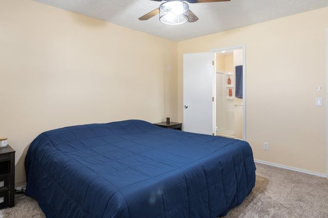 1923 E Valley Water Mill Road, Springfield, MO 65803