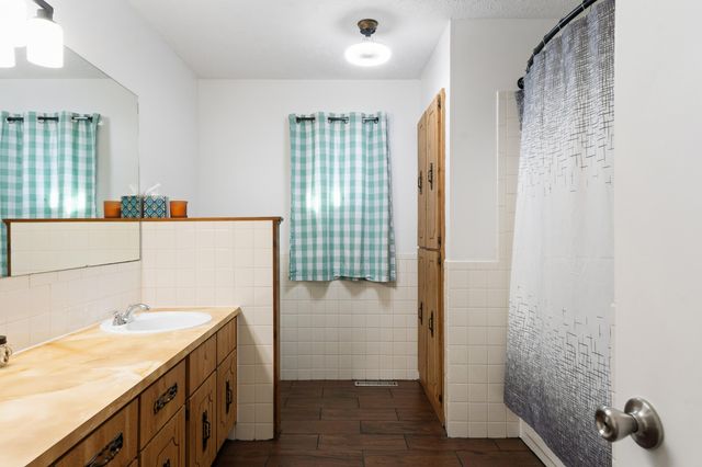 1923 E Valley Water Mill Road, Springfield, MO 65803