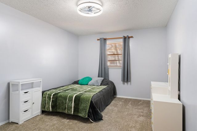 1923 E Valley Water Mill Road, Springfield, MO 65803