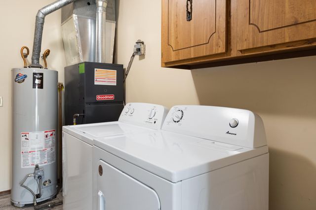 1923 E Valley Water Mill Road, Springfield, MO 65803