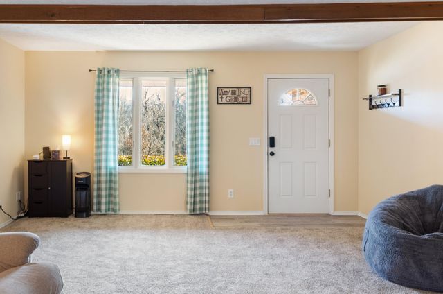 1923 E Valley Water Mill Road, Springfield, MO 65803