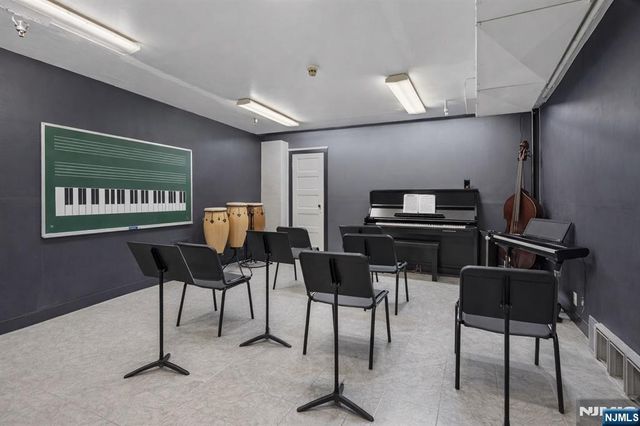 1 Ridgewood Avenue LL - 5, Ridgewood, NJ 07450