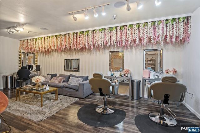 1 Ridgewood Avenue LL - 5, Ridgewood, NJ 07450