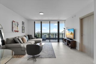 1000 Brickell Plaza 3610, Miami, FL 33131