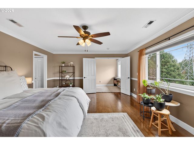 14302 Nw DUNBAR Ln, Portland, OR 97231