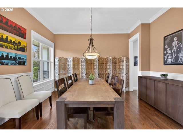 14302 Nw DUNBAR Ln, Portland, OR 97231