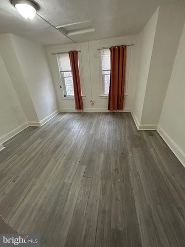 2015 SINCLAIR LN, Baltimore, MD 21213