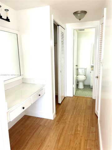 4400 Hillcrest Drive 408B, Hollywood, FL 33020