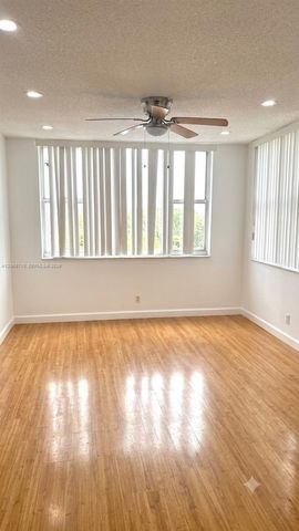 4400 Hillcrest Drive 408B, Hollywood, FL 33020