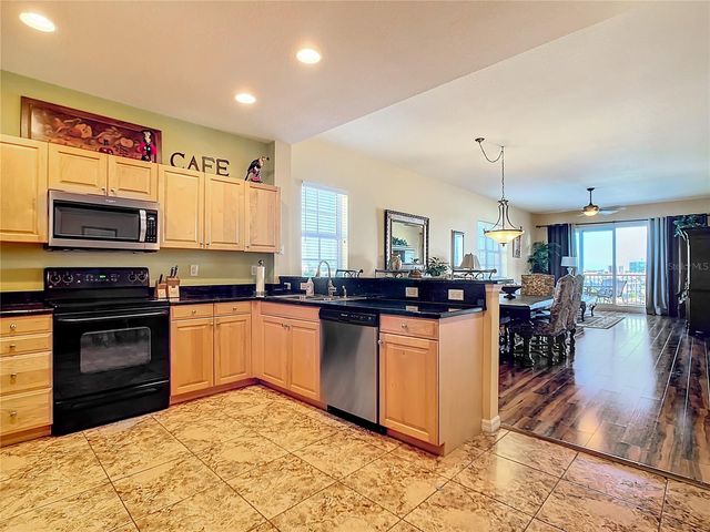 530 S GULFVIEW BOULEVARD 500, Clearwater, FL 33767