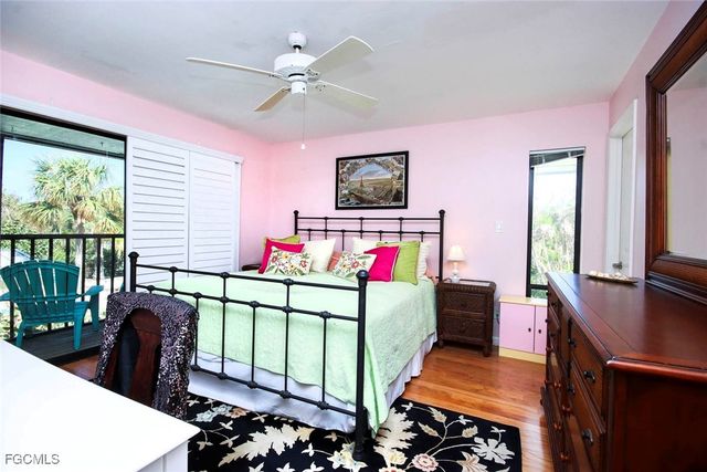 662 Donax ST, Sanibel, FL 33957