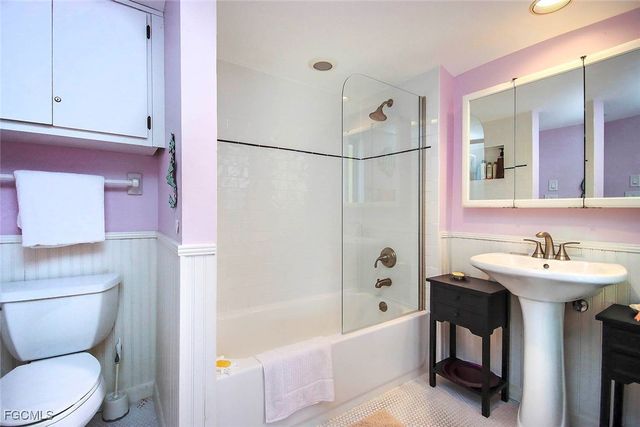 662 Donax ST, Sanibel, FL 33957