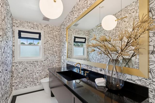 30 Corte Sereno, Greenbrae, CA 94904