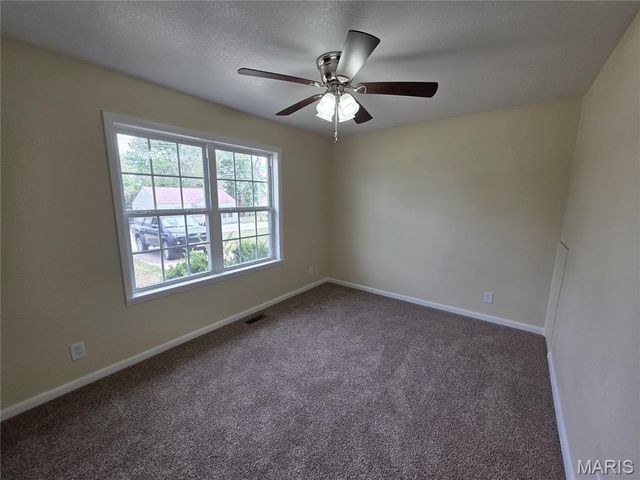 813 Bryan Street, Houston, MO 65483