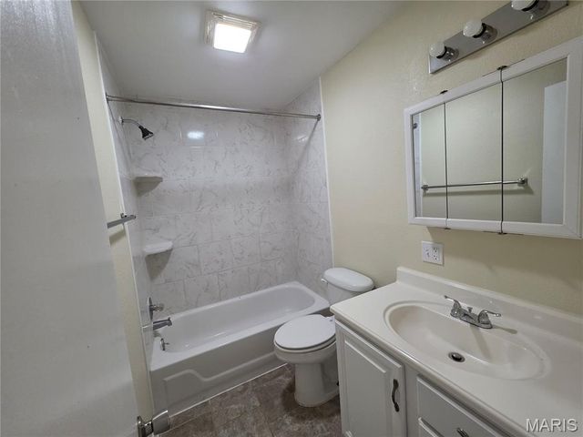 813 Bryan Street, Houston, MO 65483