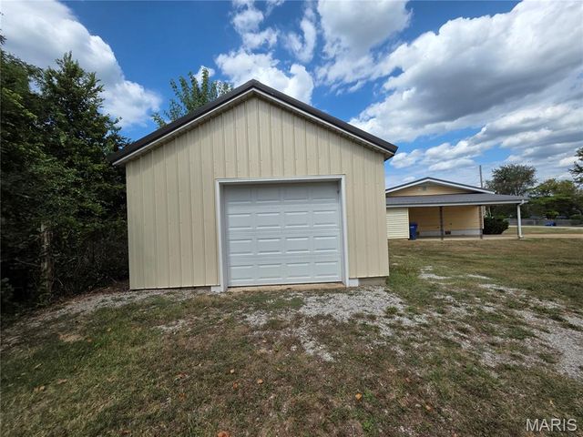 813 Bryan Street, Houston, MO 65483