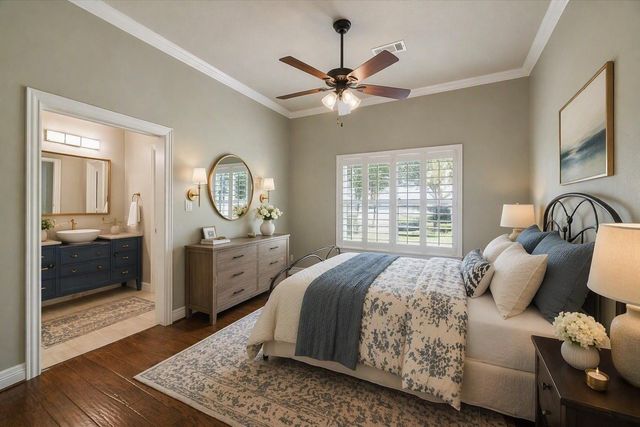 11 Turtle Cove Court, Kingwood, TX 77346