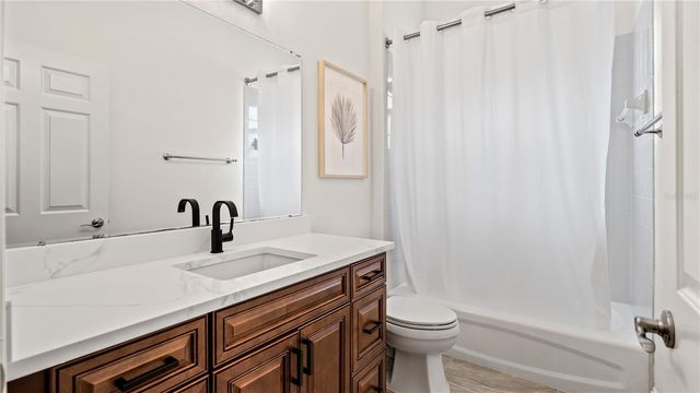 4811 KEENELAND CIRCLE, Orlando, FL 32819