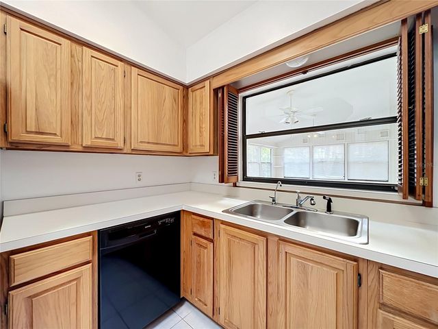1532 SACKETT CIRCLE, Orlando, FL 32818