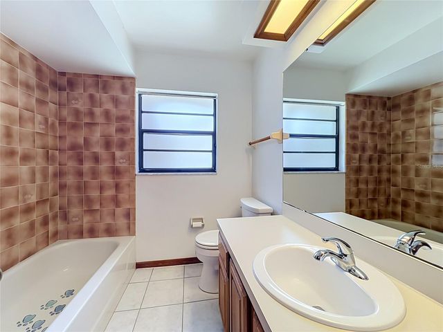 1532 SACKETT CIRCLE, Orlando, FL 32818