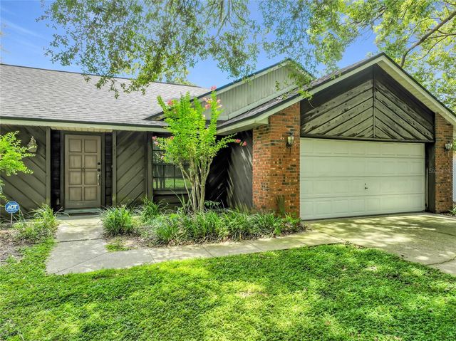 1532 SACKETT CIRCLE, Orlando, FL 32818