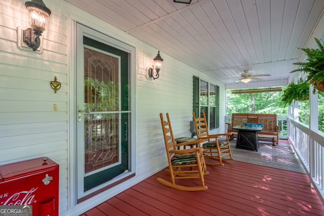 724 Fish Cove Road, Blairsville, GA 30512