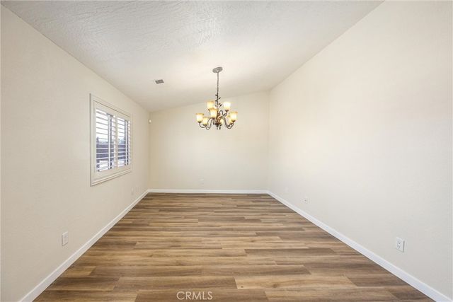8305 Topaz, Hesperia, CA 92344