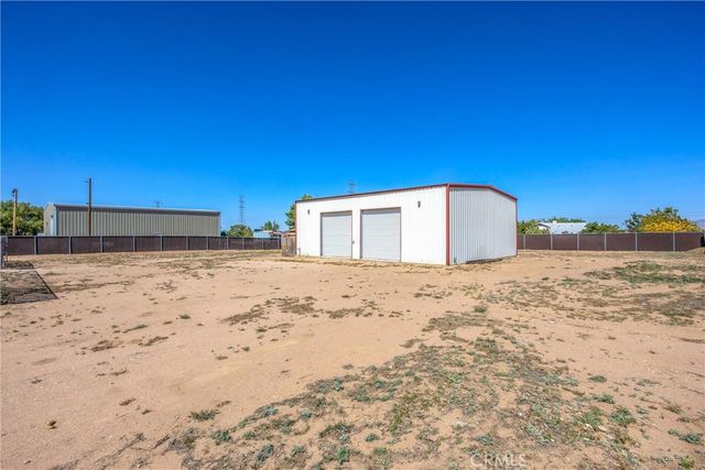 8305 Topaz, Hesperia, CA 92344