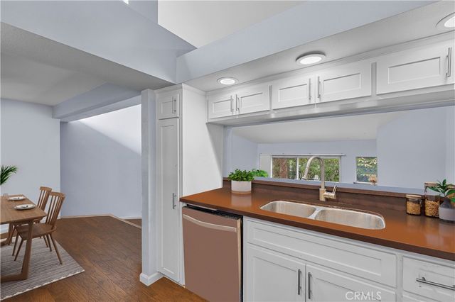 781 Grayling, Costa Mesa, CA 92626