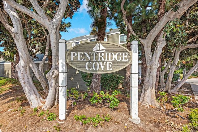 781 Grayling, Costa Mesa, CA 92626