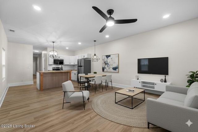 3328 Hale Ave, Louisville, KY 40211