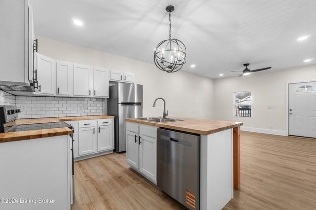 3328 Hale Ave, Louisville, KY 40211