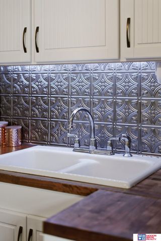 1414 S 9th Street, Lincoln, NE 68502