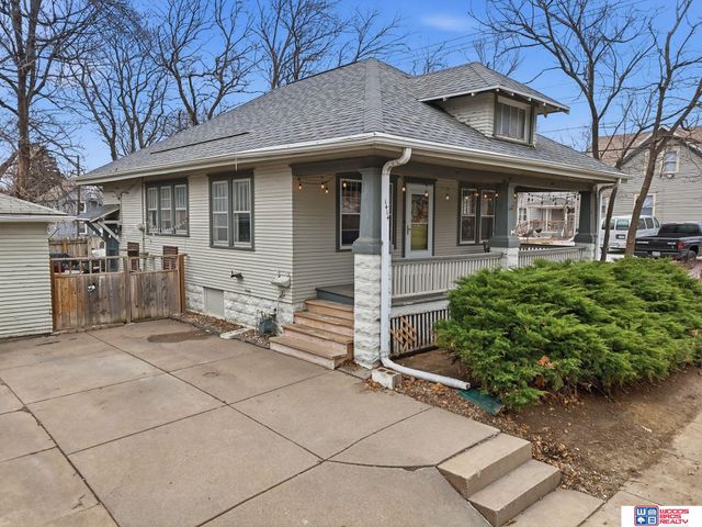 1414 S 9th Street, Lincoln, NE 68502