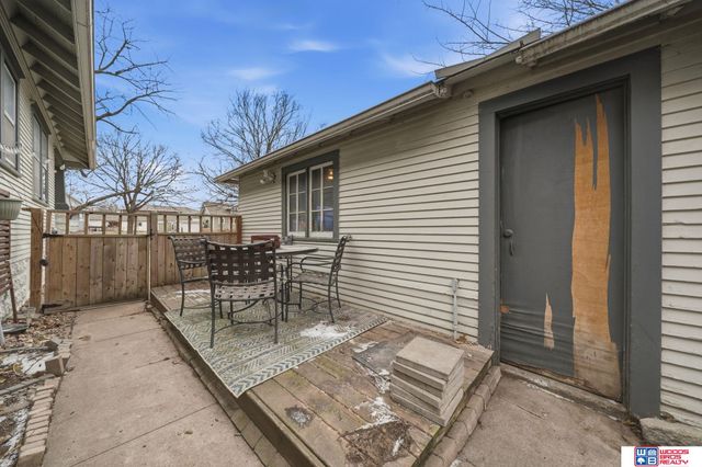 1414 S 9th Street, Lincoln, NE 68502
