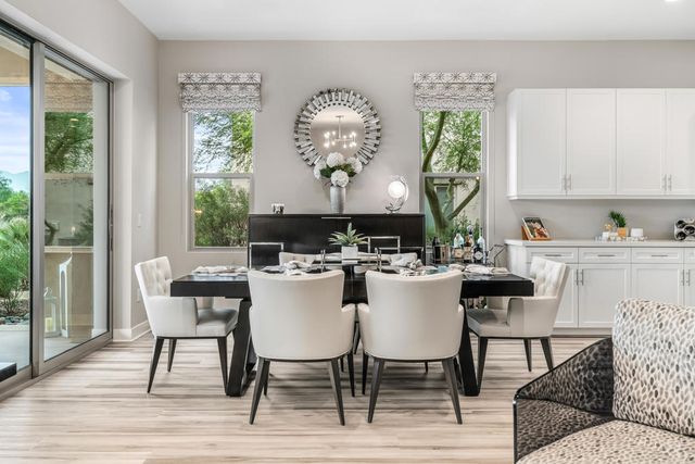 1002 Retreat Circle, Palm Desert, CA 92260