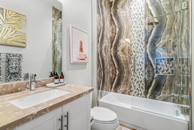 1002 Retreat Circle, Palm Desert, CA 92260