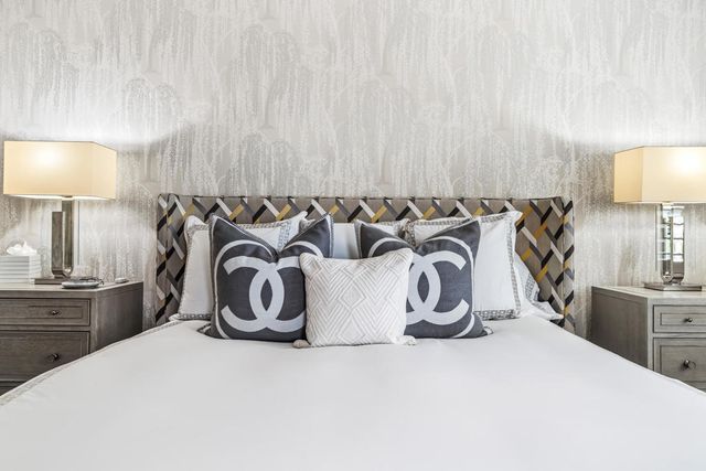 1002 Retreat Circle, Palm Desert, CA 92260