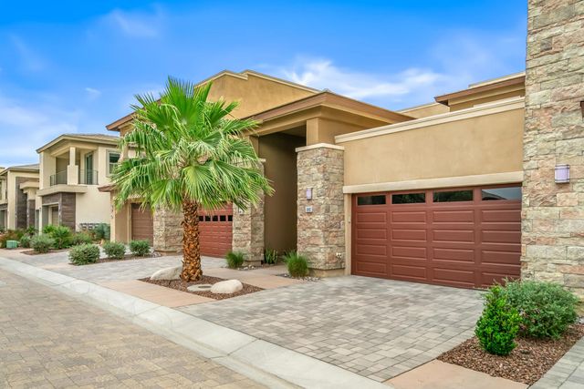 1002 Retreat Circle, Palm Desert, CA 92260