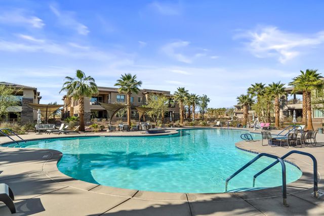 1002 Retreat Circle, Palm Desert, CA 92260