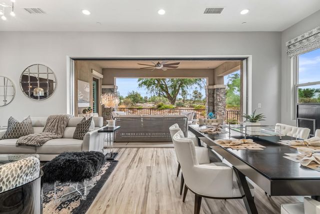 1002 Retreat Circle, Palm Desert, CA 92260