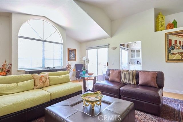 11244 Sierra Pass Place, Chatsworth (los Angeles), CA 91311